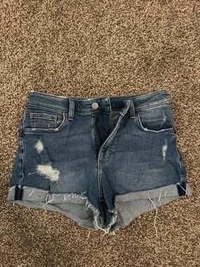H&M high waisted stretchy jean shorts dark wash